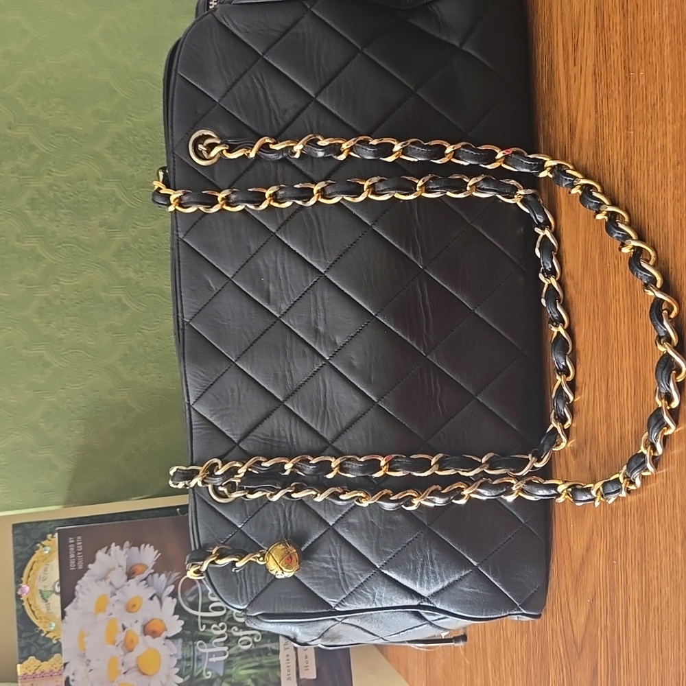 Chanel Zip Chain Shoulder Bag Quilted Lambskin